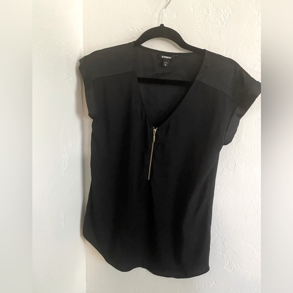 Express Zipper Blouse